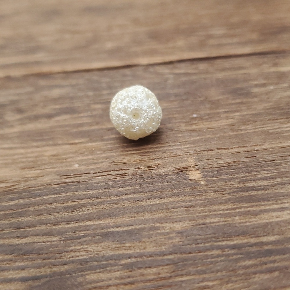 Snowball bead charm tiny hole - Picture 2 of 2